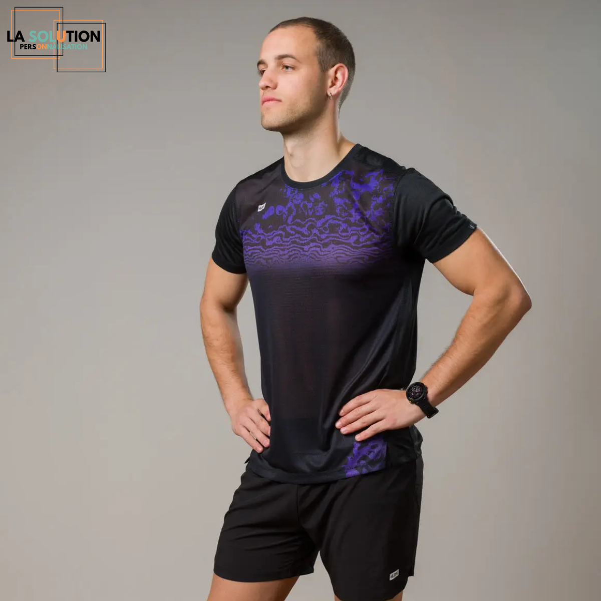 Running- Tee-shirt Manche Courte Ganpea Noir / Violet – Image 3